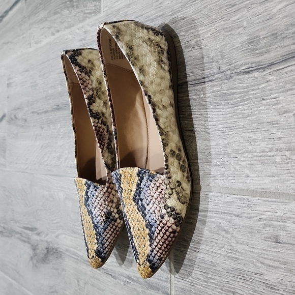 Steve Madden Snakeskin Loafers - Picture 4 of 8